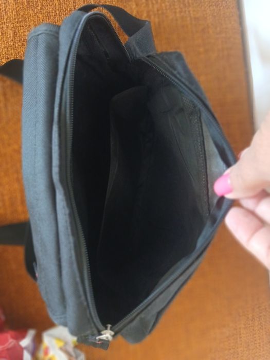Bolsa tiracolo homem preta