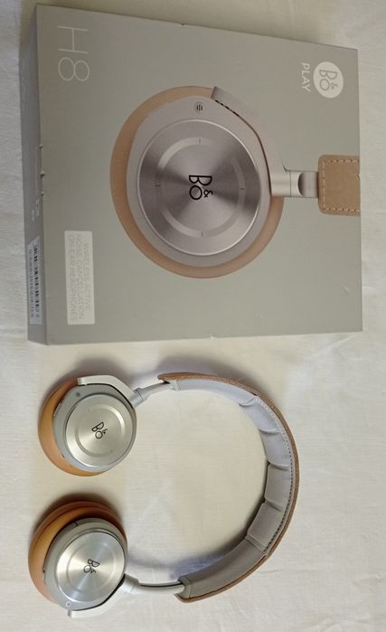 Премиальные Bluetooth-наушники B&O BeoPlay H8