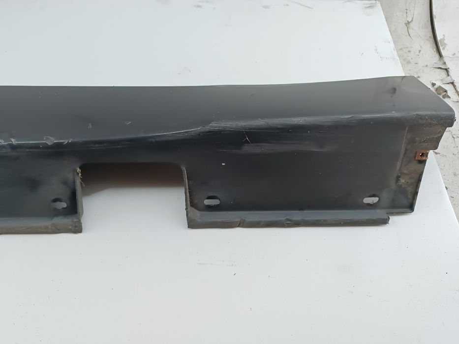 Embaladeira Plástica Direito - BMW 5 Touring (E61) | 04 - 10