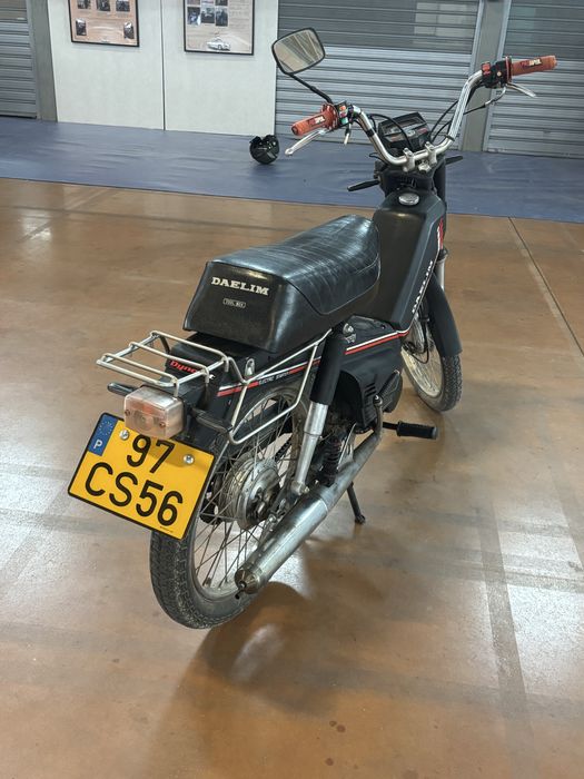 Motorizada 50cc c/ documentos
