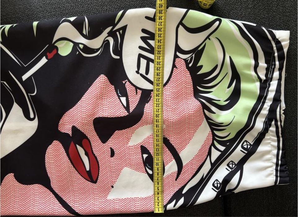 Спідниця міді