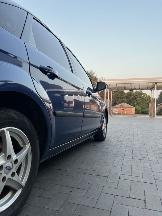 Офіційний Ford Focus 2 Рест 1.6 газ/бенз 2008р