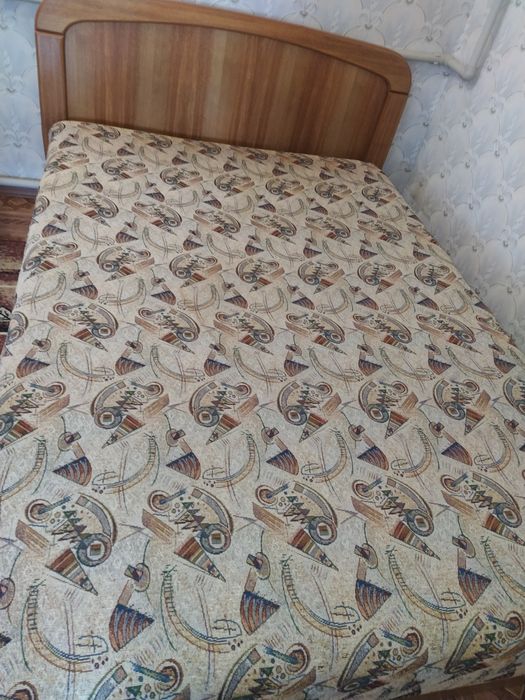 Кровать 2-х спальная размер 170/190см.
