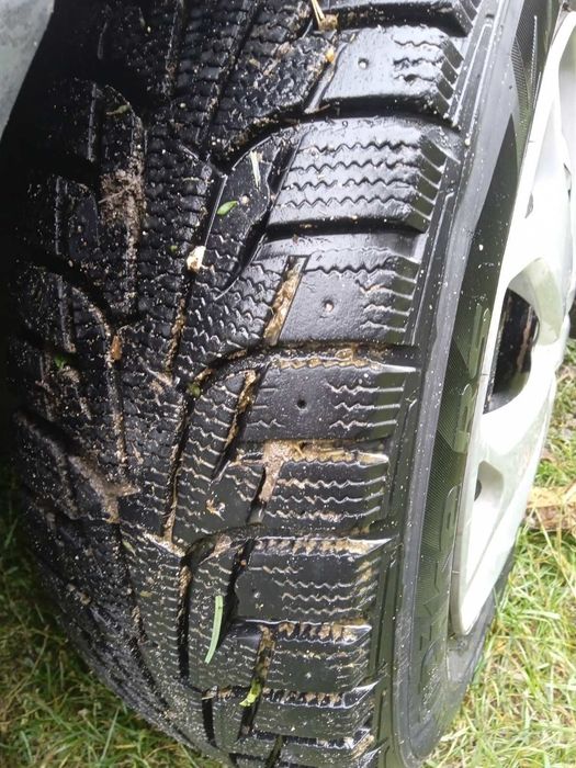 Продам машину                                                   .