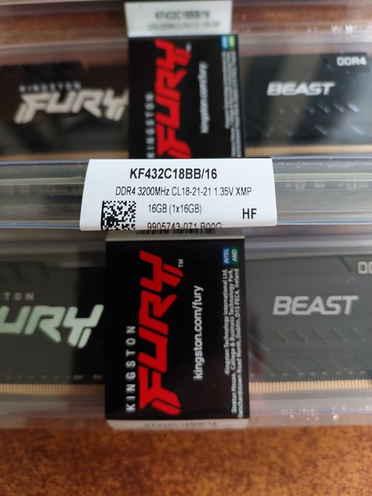 Kingston 32 GB (2x16GB) DDR4 3200 MHz Fury