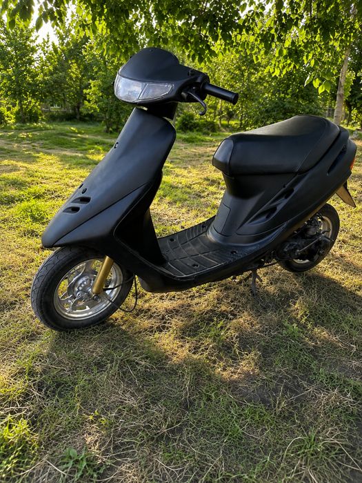 Honda  Dio 27 Zx с контейнера