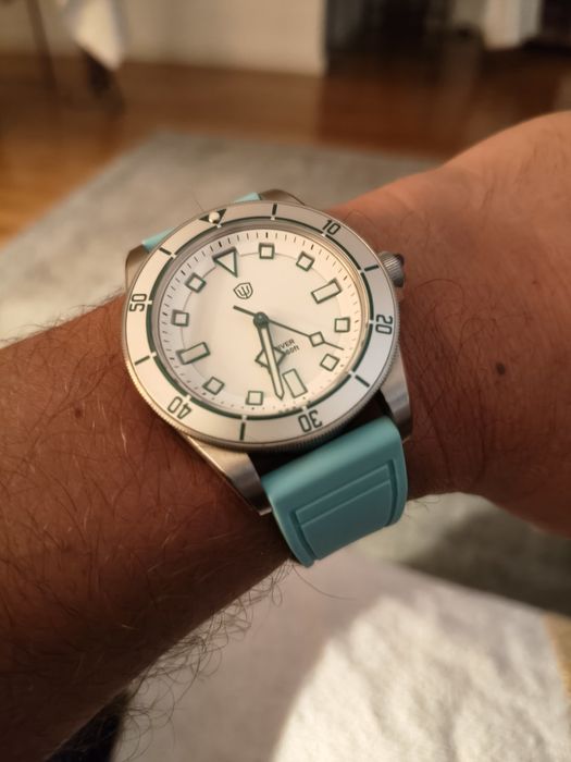 Relógio Watchdive para verão em aço com Seiko Epson VH31  novo