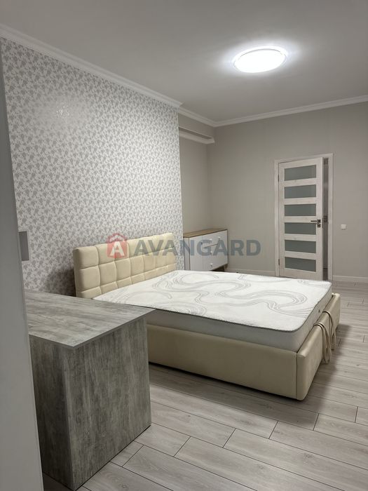 Оренда 3-кімнатної дворівневої квартири для великої сім’ї