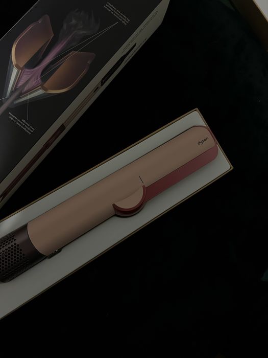 Dyson 2 em 1 ( prancha e secador )