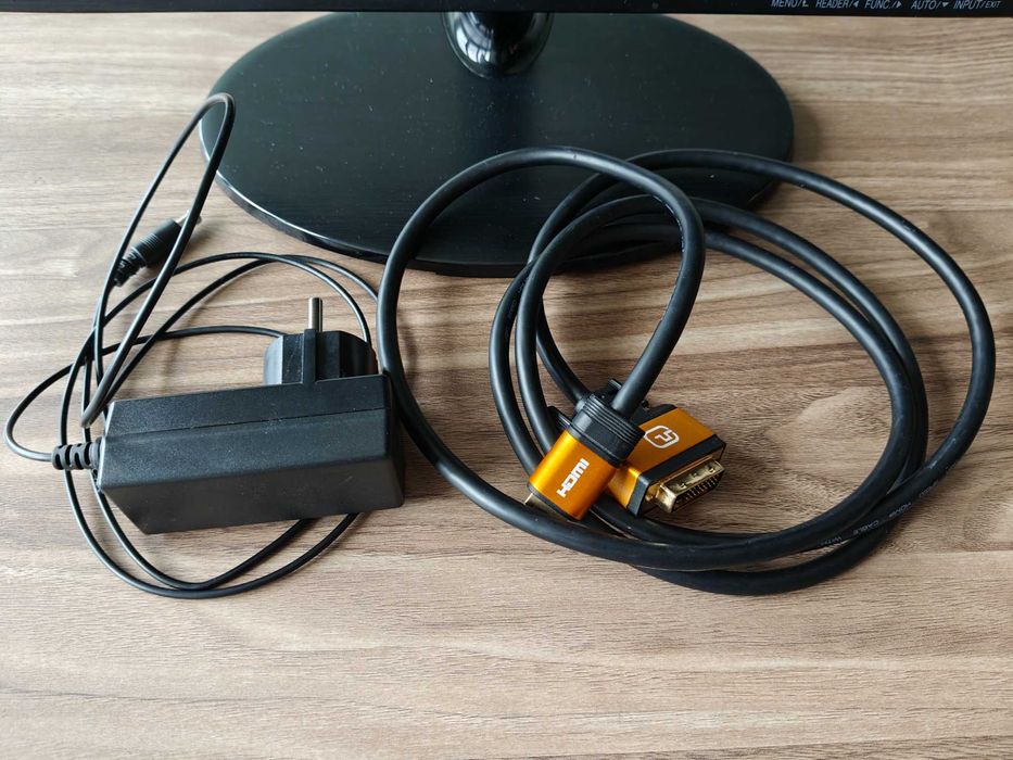 Monitor LG Full HD LED 24" - Modelo: 24M38H