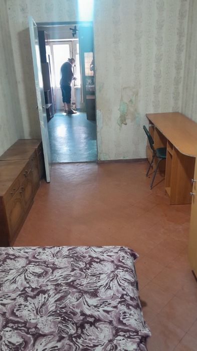 Собственник.Сдам 3-х комн.квартиру на 2-ом этаже по ул.Парковой 21