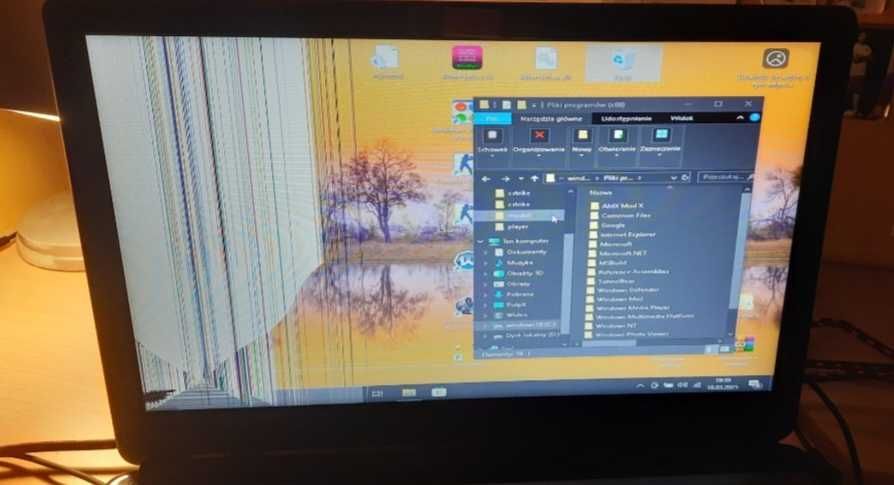 Laptop Packard bell Packardbell acer 15.6 srebrny 8gb ssd 128gb Win 10