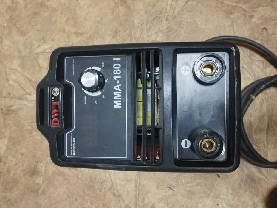 Продам сварочный зварювальний аппарат инвертор DWT MMA-180 I