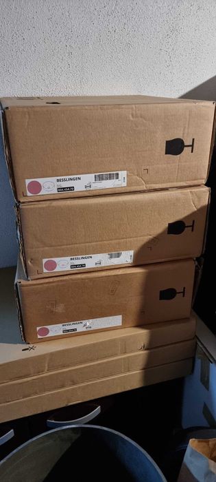Lavatório IKEA BESSLINGEN rosa mate