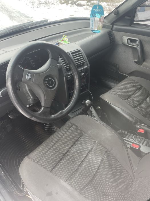 Продам ваз 2110.