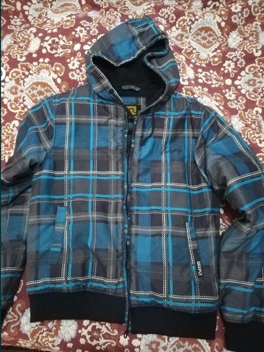 Blusão / Casaco / Kispo Deeply