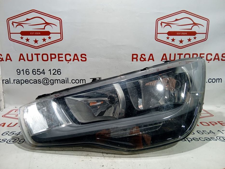 Ótica Farol Frente Frontal Esquerdo Audi A1 Original