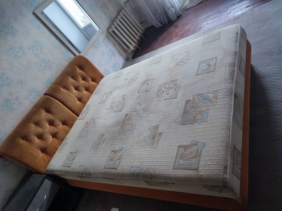 Срочно сдам 3 ком.  кв. ру в Центре!