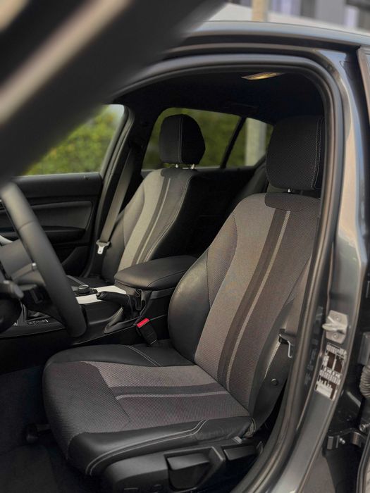 BMW 116d LCI Urban Style | Black Panel Display
