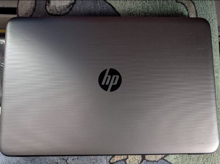 HP 15-AY011nr 15.6"  Intel CORE i5-6200U 2.30GHz