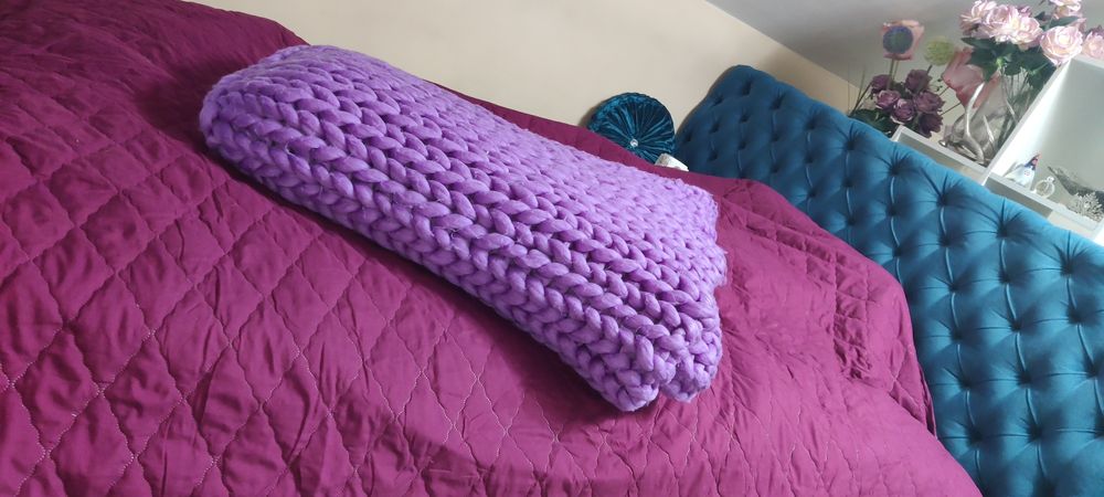 Koc z wełny czesankowej 240 na 178 cm fioletowy