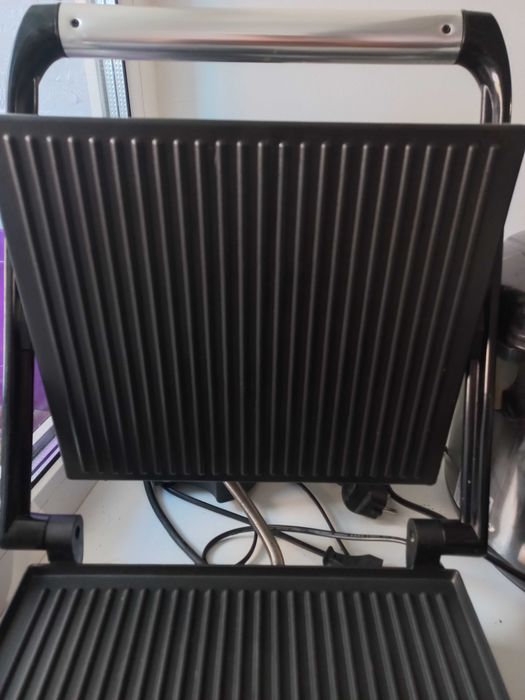 Электрогриль Tefal GC241D Panini Grill