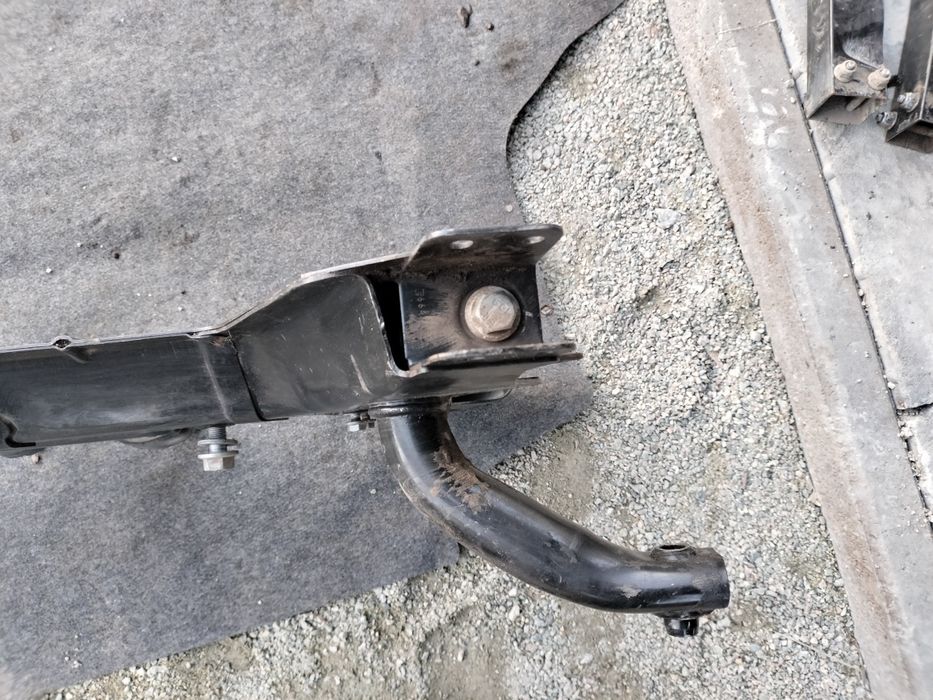 Підрамник LADA Vesta 2180