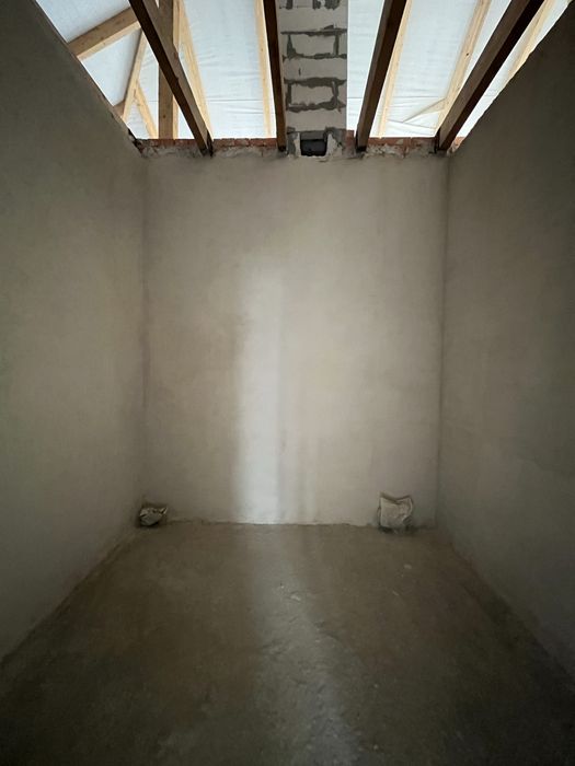 Продається одноповерховий особняк в передмісті Івано-Франківська