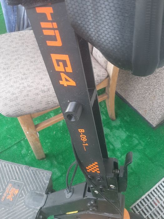 Kukirin g4 Uchwyty  lampy