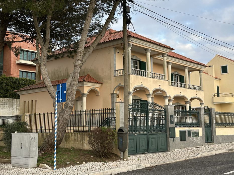 Moradia oeiras  serra de carnaxide
