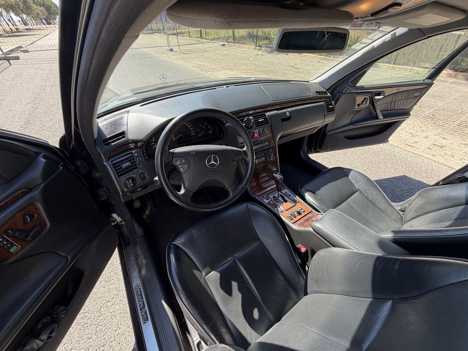 Mercedes E320 CDI  Elegance