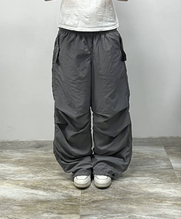 Широкі штани парашути сірі BAGGY nylon pants широкие штаны на утяжках