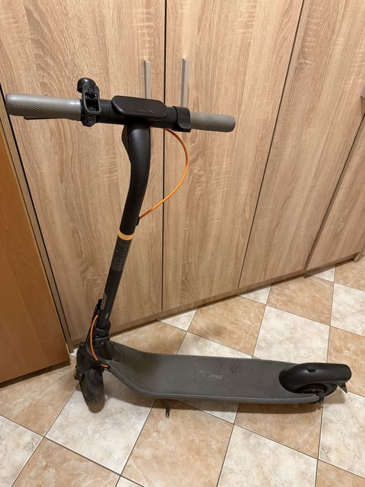 Електро-самокат Ninebot KickscooterE2 Plus