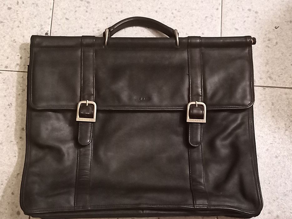 Pasta ou mala usada de Homem