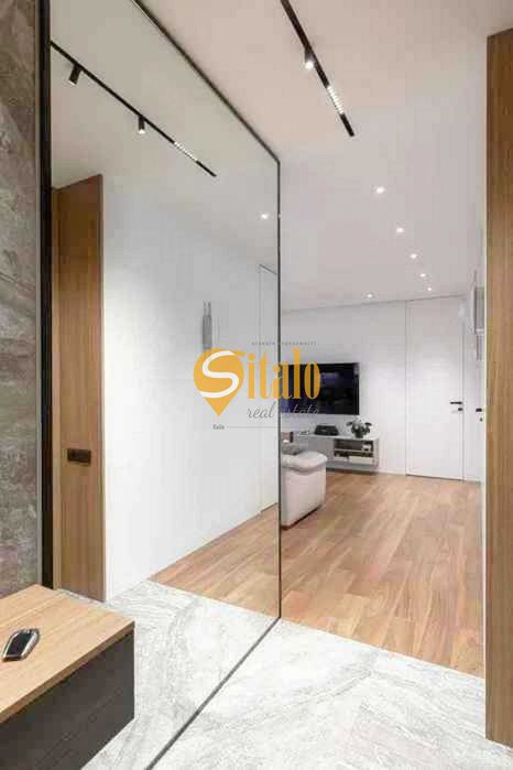 ЖК комфорт класу  Ліпінка  Дизайнерський ремон​ Тераса Комора