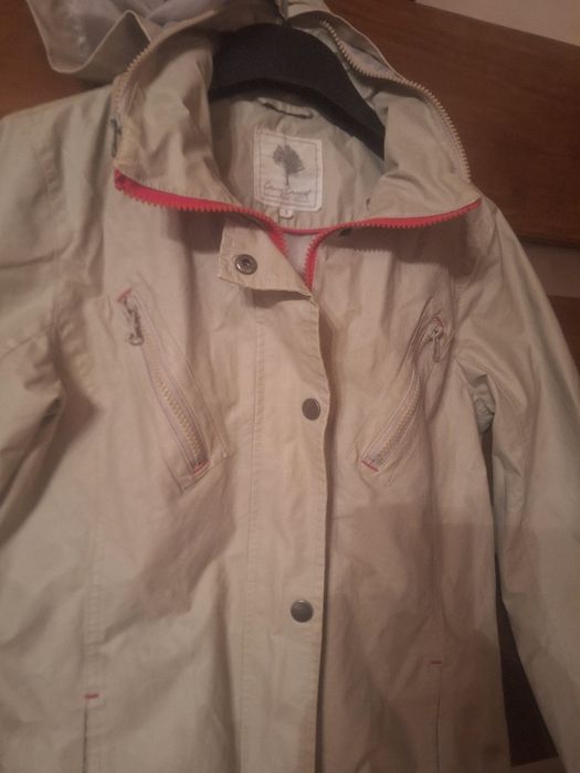 Kurtka damska z kapturem Carry Casual stan idealny.