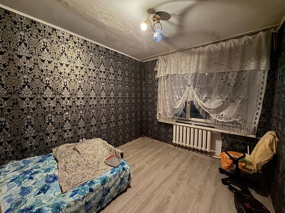 Продаж здорової 3-и кімнатної квартири у тихому місці