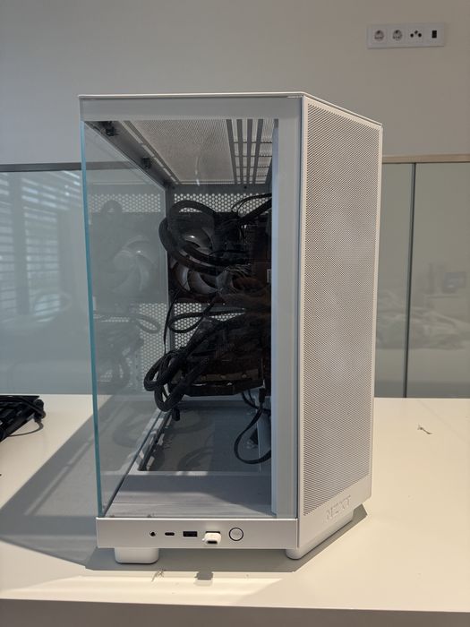 PC gaming Ryzen 5 5600 + RX 6700XT | 32GB | 2TB | Water Cooler | 1000W
