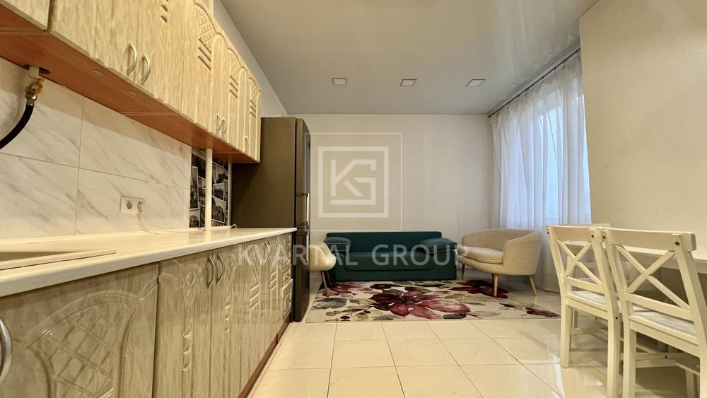 Продаж Євро 2 кімнатної квартири Київ голосіївській район