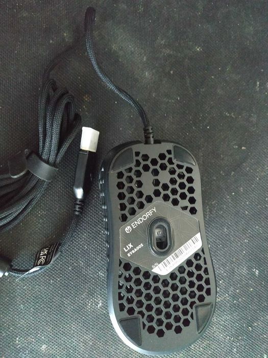 Myszka Endorfy LIX Ultralight Gaming Mouse Czarna