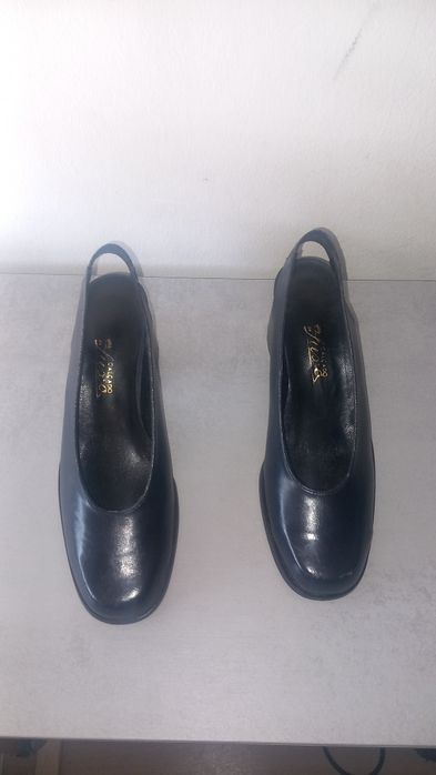 Sapatos velhos restaurados