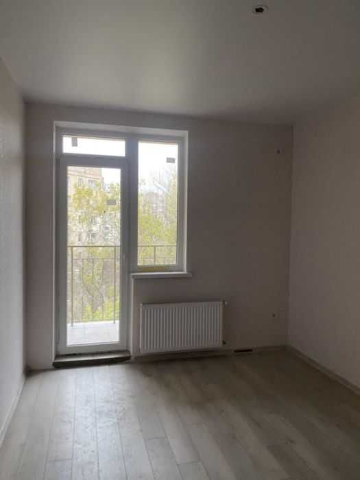 Продаж 2-кімн. с ремонтом на вул. Ярослава Мудрого Q