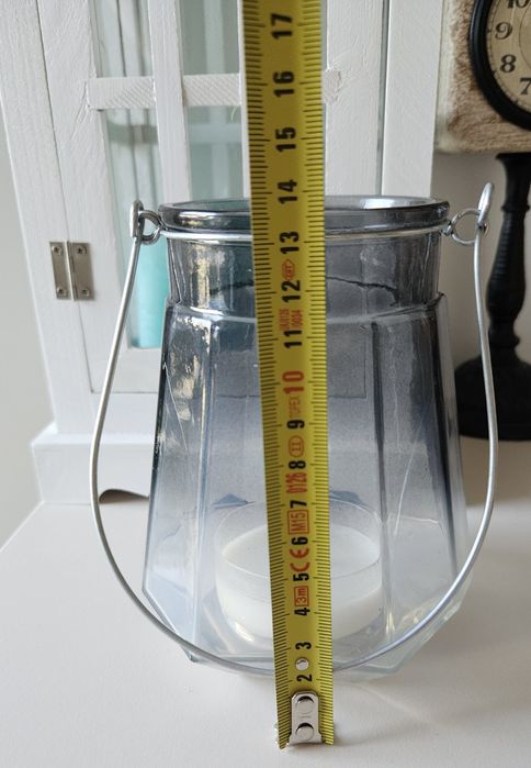 Nowy stylowy lampion