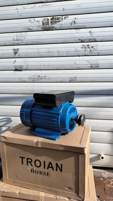 Электродвигатель однофазный, електродвигун однофазний 220в. 2,2 кВт/15