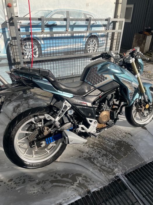 Мотоцикл Lifan Kp250