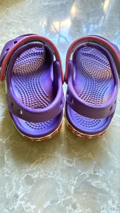 Crocs c7 босоніжки