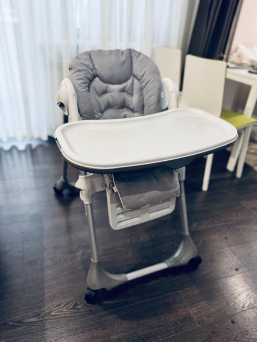 Столик для кормления ребенка