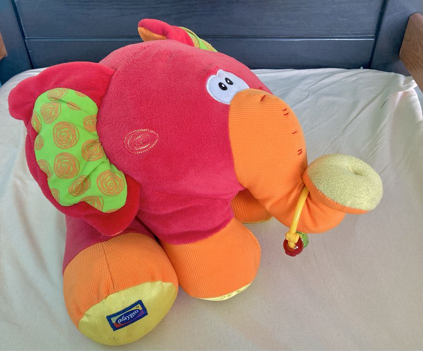 Duża czerwona maskotka słoń pluszak dla niemowlaka szeleszczące uszy