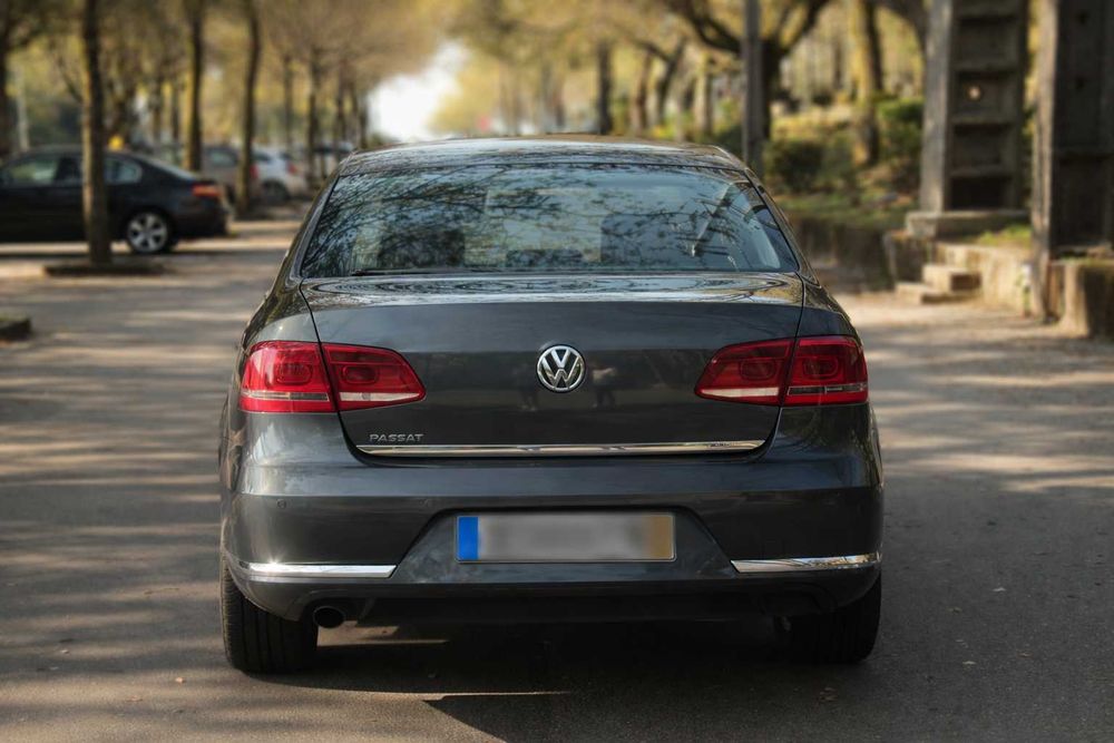 Volkswagen Passat B7 1.6 TDI Bluemotion | 127.000 km | 1 Dono