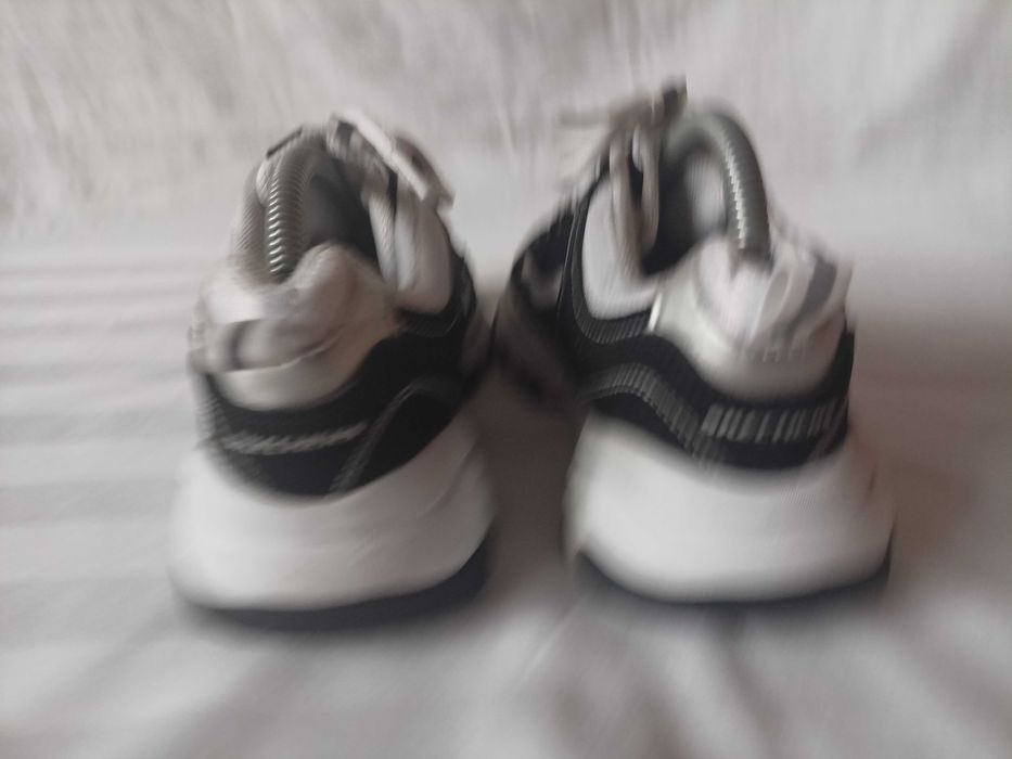 Skechers roz. 37 /UK 4/- dł. wkł. 24 cm-skóra